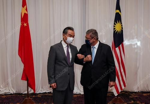 DATUK SERI SAIFUDDIN ABDULLAH