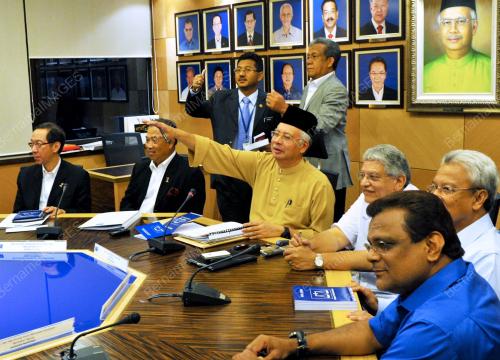 DATUK SERI MOHD NAJIB TUN ABDUL RAZAK