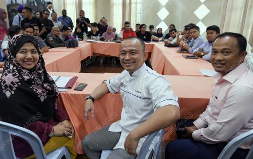 KL23_12092018_MASZLEE_BN201809117805