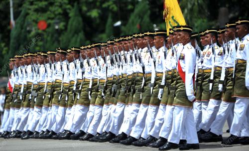 KL23_13022009_AGONG_BN201705052556