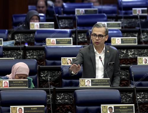 FAHMI FADZIL