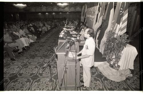 SEMINAR EKONOMI MIC