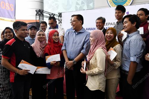 KL23_13112017_UNIKL