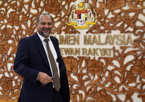 KL23_13112019_PARLIMEN_BN201910012839