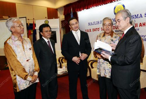 ABDULLAH AHMAD BADAWI