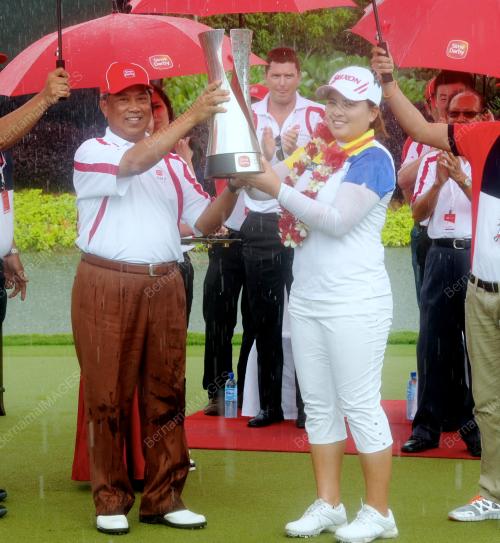 KL23_14102012_GOLF_LPGA_10