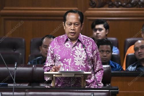 DATUK SERI AHMAD MASLAN