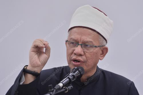SENATOR DATUK SERI DR ZULKIFLI MOHAMAD AL-BAKRI