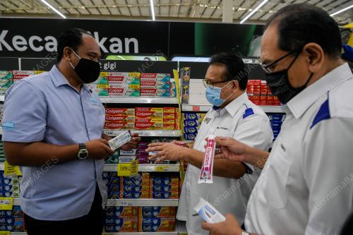 DATUK ALEXANDER NANTA LINGGI