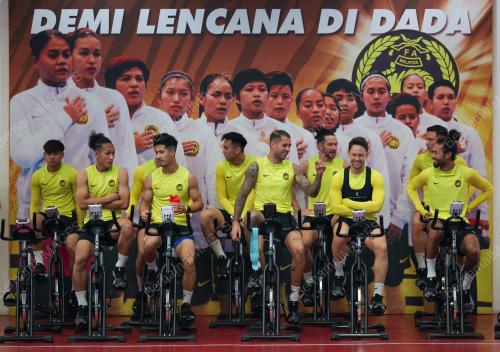 LATIHAN PASUKAN MALAYSIA