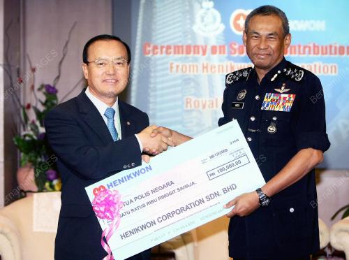 TAN SRI MUSA HASSAN