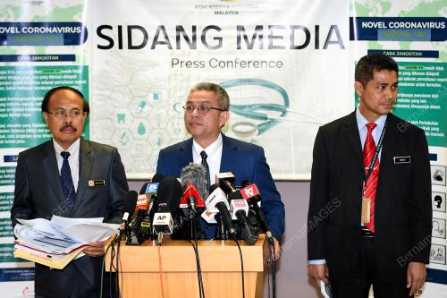 DATUK SERI DR ADHAM BABA