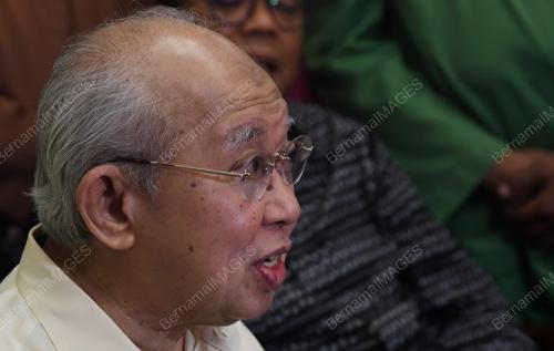 KL23_16062018_RAZALEIGH
