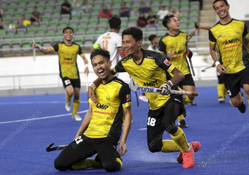 PIALA TUN ABDUL RAZAK