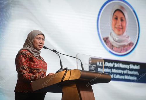 DATUK SEERI NANCY SHUKRI