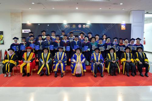 DATUK RUBIAH WANG