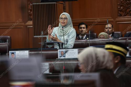 DATUK SERI NORAINI AHMAD