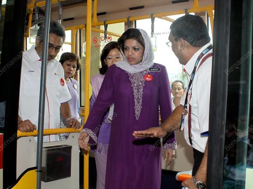 KL23_17012011_BAS_WANITA