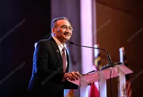 DATUK SERI HISHAMMUDDIN TUN HUSSEIN