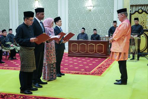 KL23_17122025_ANGKAT SUMPAH