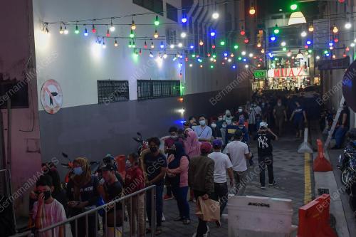 TINJAUAN RAMADHAN WAKTU MALAM