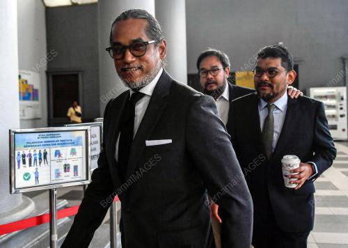 KHAIRY JAMALUDDIN