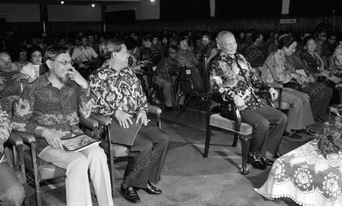 KL23_19012015_AGONG_PUISI