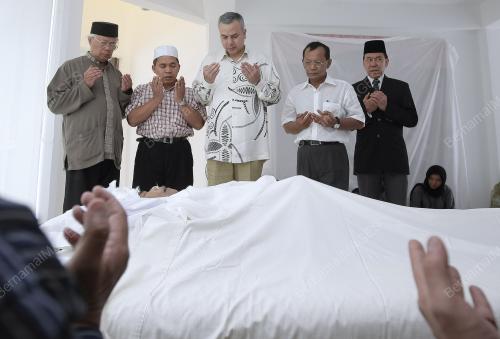PELUKIS NEGARA