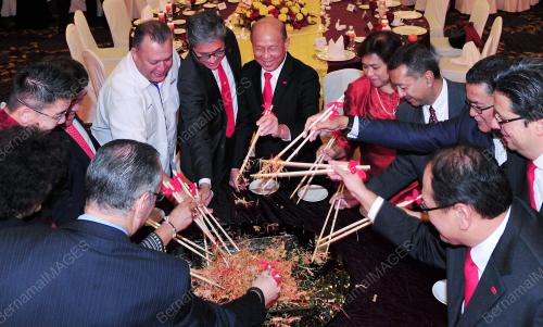 KL23_19022016_AMBANK