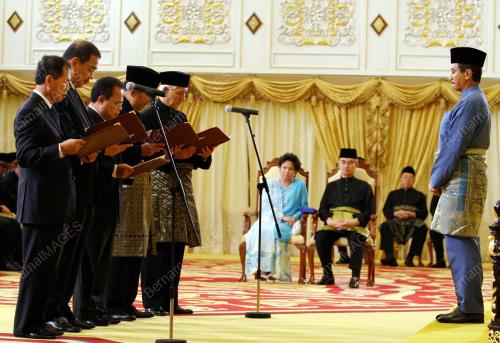 TUANKU MIZAN ZAINAL ABIDIN