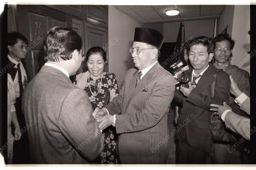 KL23_19071990_ANGKATSUMPAH