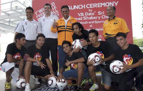 DATUK SERI AHMAD SHABERY CHEEK