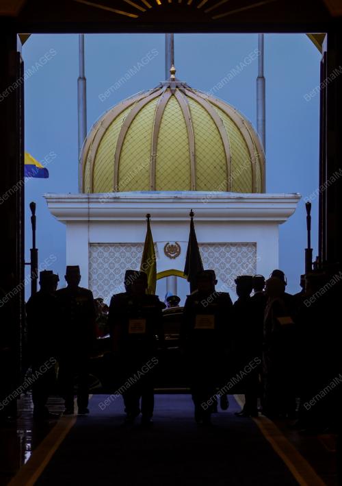 RAPTAI ISTIADAT PERTABALAN