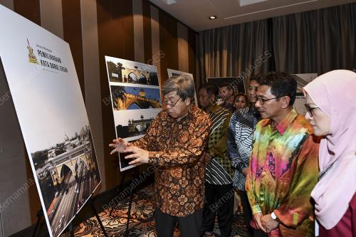 KL23_19112017_PERASMIAN_BN201711161579