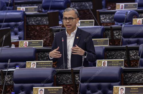 FAHMI FADZIL
