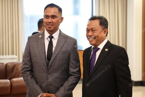 DATUK MOHD YUSOF APDA