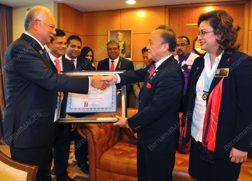 KL23_20112014_ROTARY