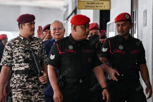DATUK SERI NAJIB TUN RAZAK