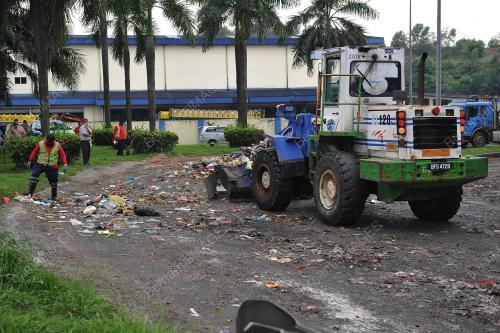 KL23_21122013_SAMPAH