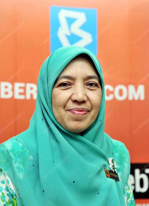 KL23_22042016_PNM