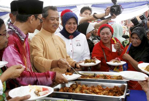 MUHYIDDIN MOHD YASSIN