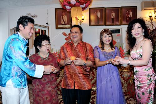KL23_23012012_RUMAH_TERBUKA