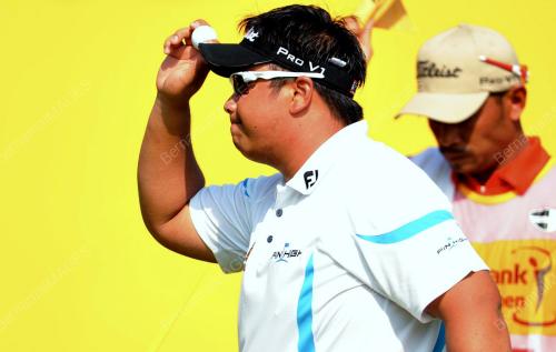 KL23_23032013_GOLF