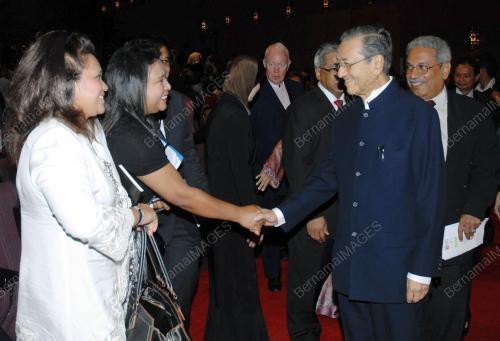 MAHATHIR MOHAMAD