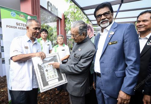 KL23_23082019_HUTAN_BN201908218739
