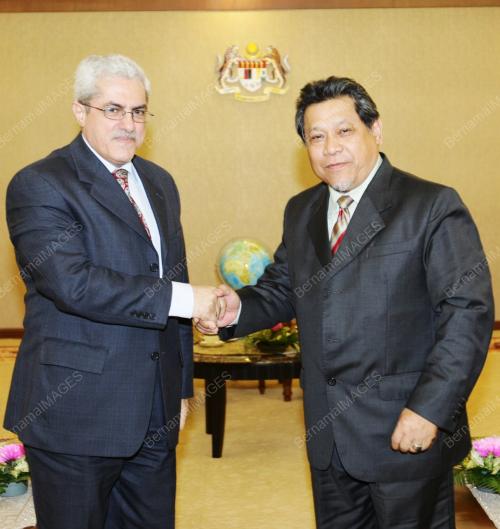 Pandikar Amin Mulia
