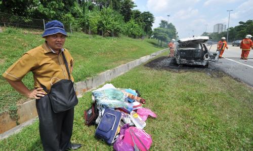 KL23_24022015_KEBAKARAN