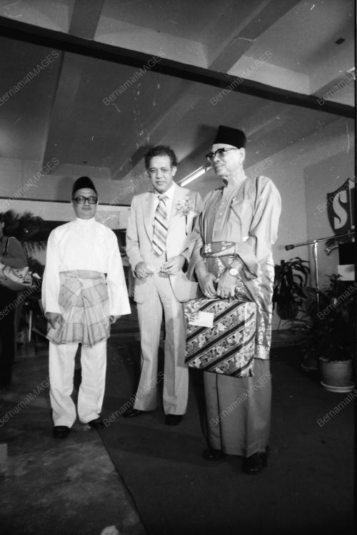 TUNKU ABDUL RAHMAN LANCAR BANGUNAN