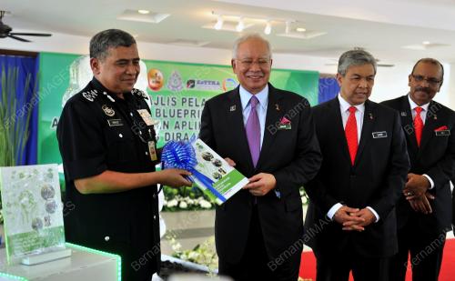 KL23_25032016_PM