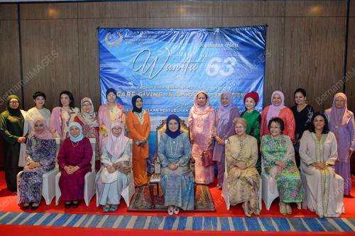 RAJA ZARITH SOFIAH